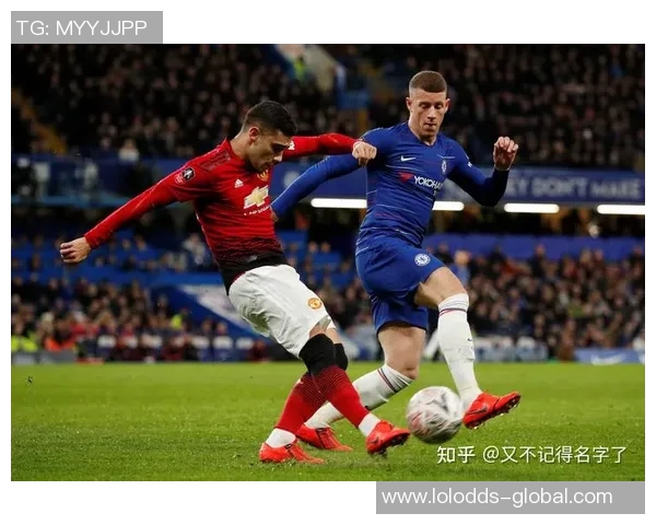 足总杯激战回顾AC米兰与曼联平局后点球大战引发全场热烈反响